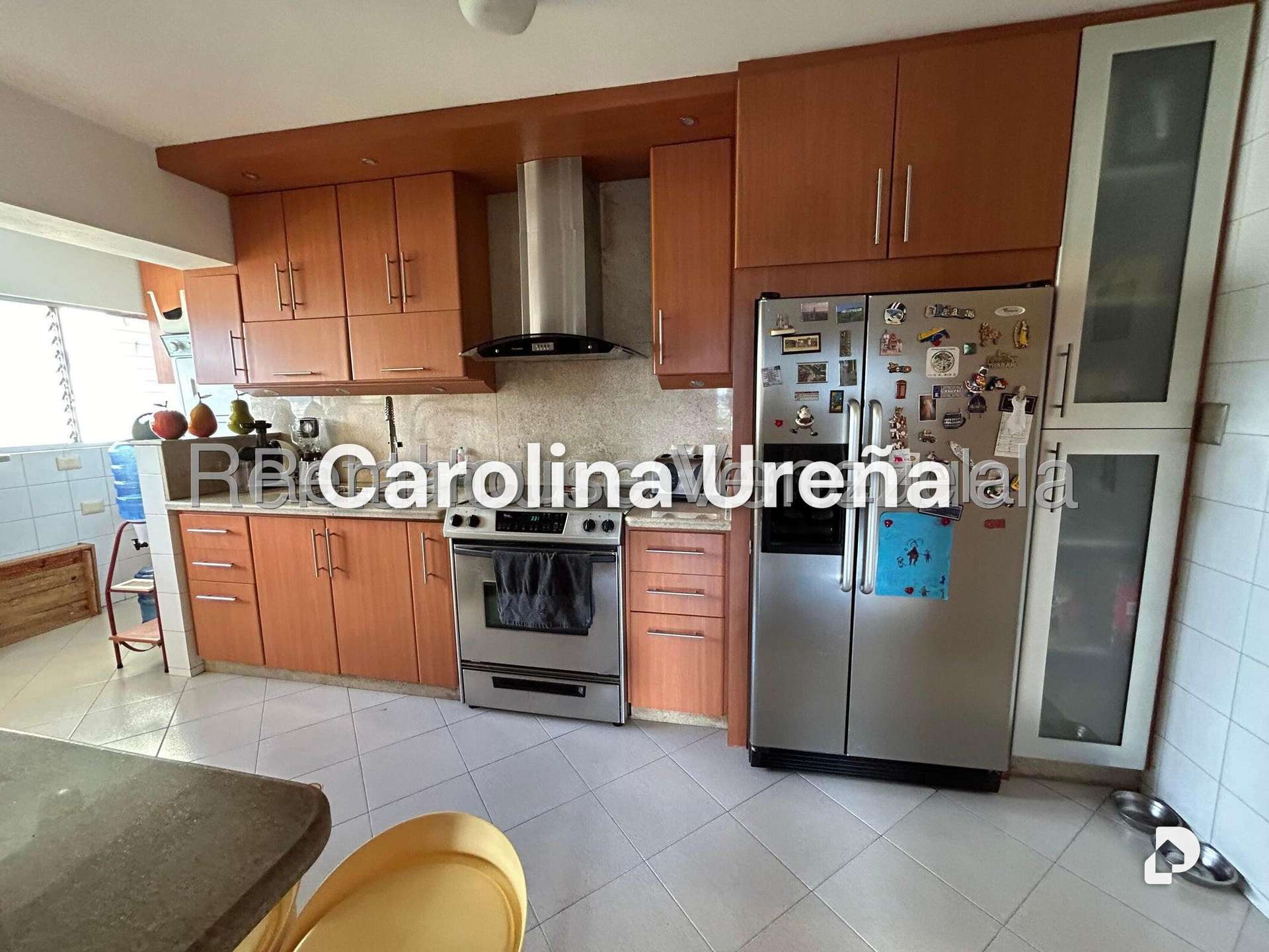 Apartamento en Las Mesetas de Santa Rosa de Lima, Caracas – 11