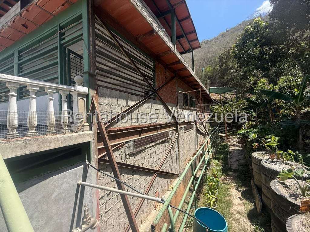 Galpón en Mampote, Guarenas