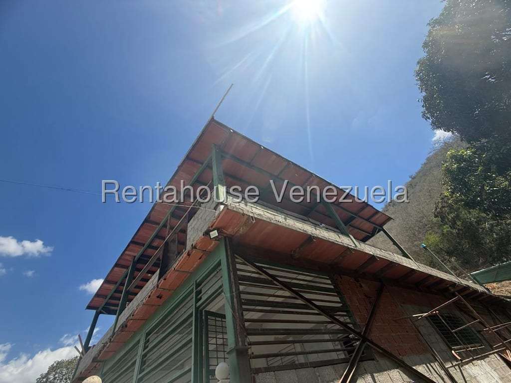Galpón en Mampote, Guarenas