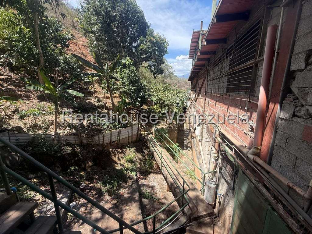 Galpón en Mampote, Guarenas