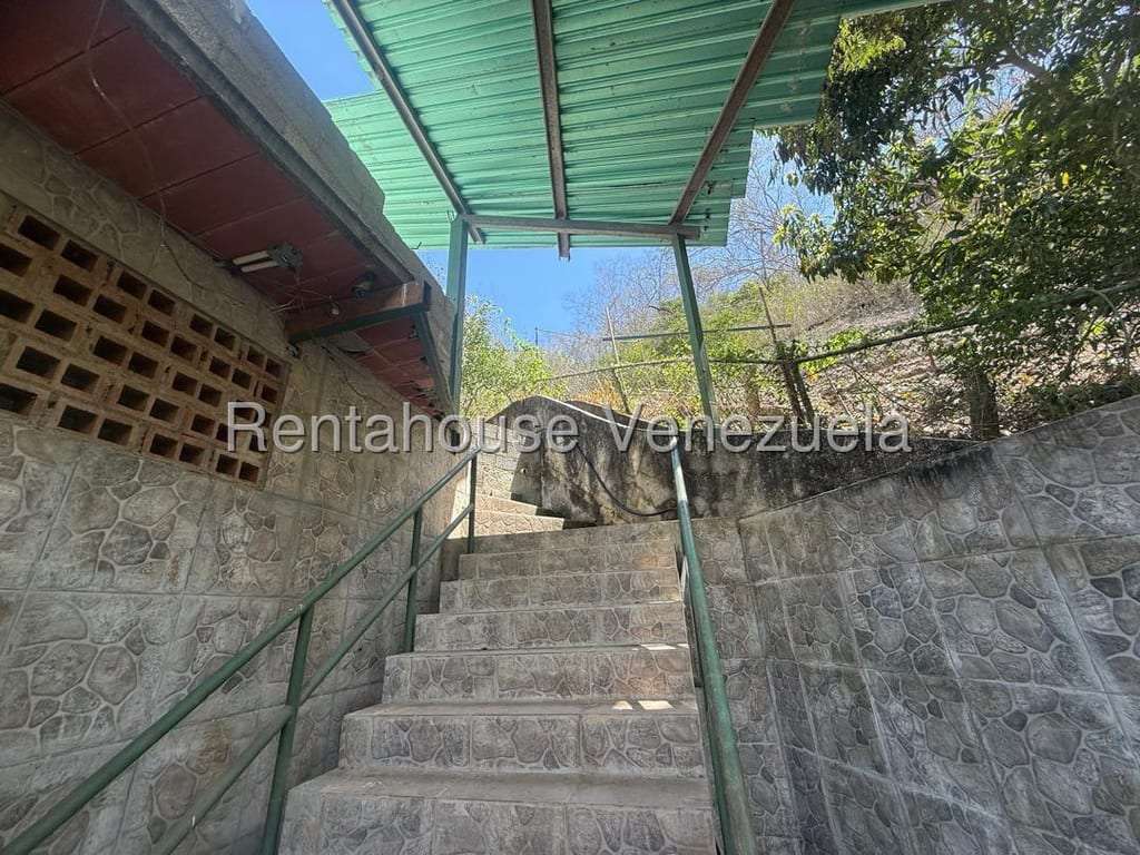 Galpón en Mampote, Guarenas