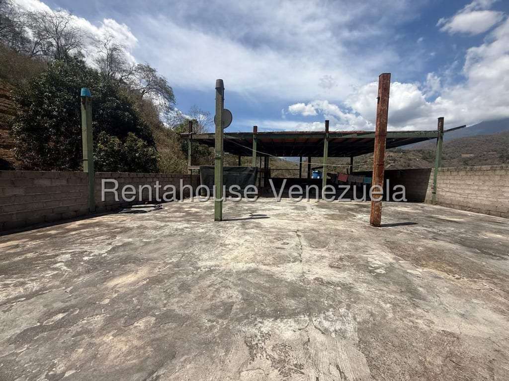 Galpón en Mampote, Guarenas