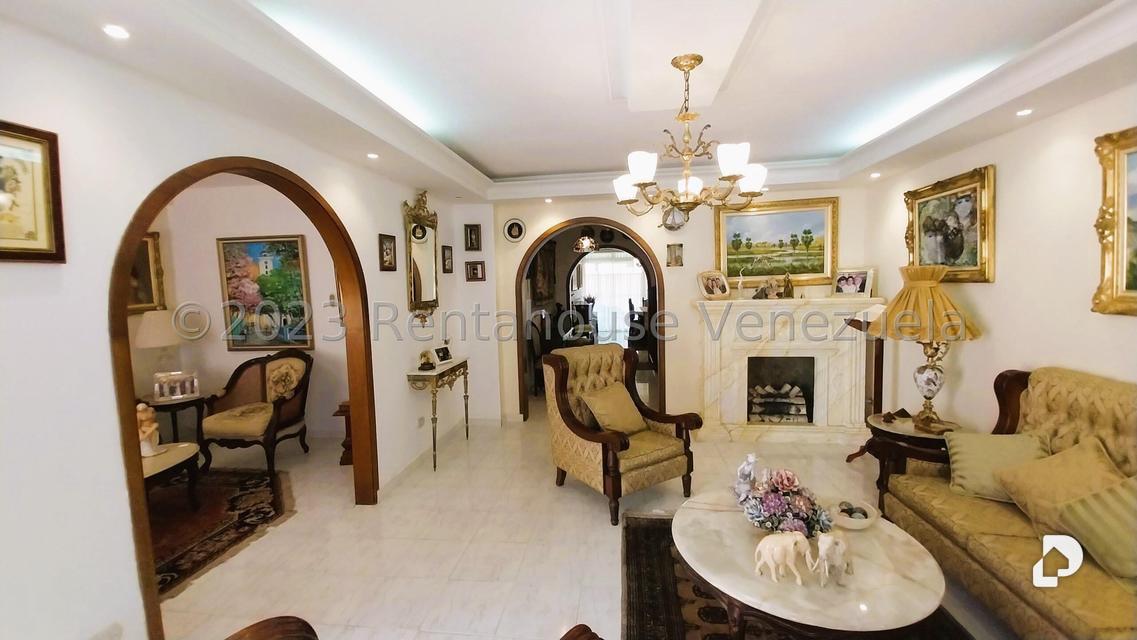 Casa en Alto Prado, Caracas – 4