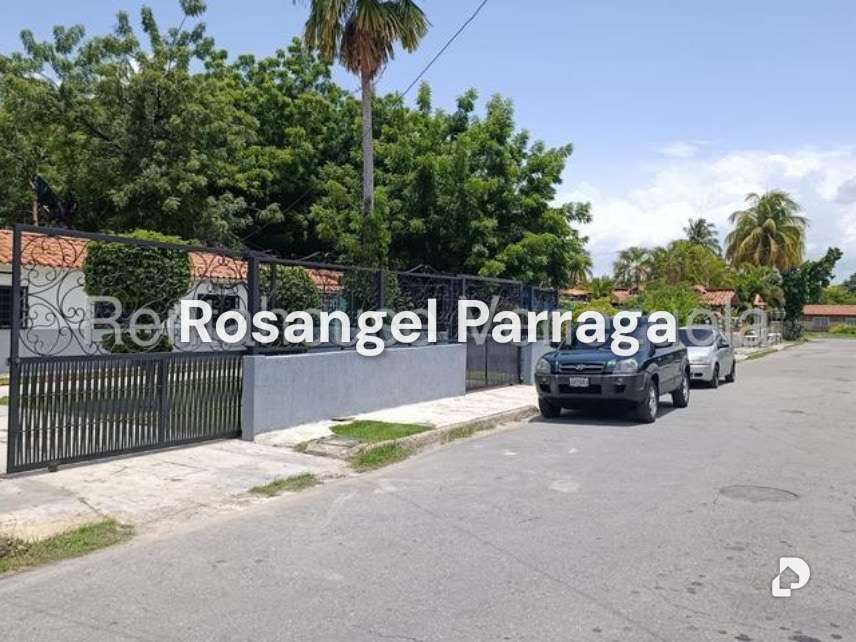 Casa en Guacara – 19