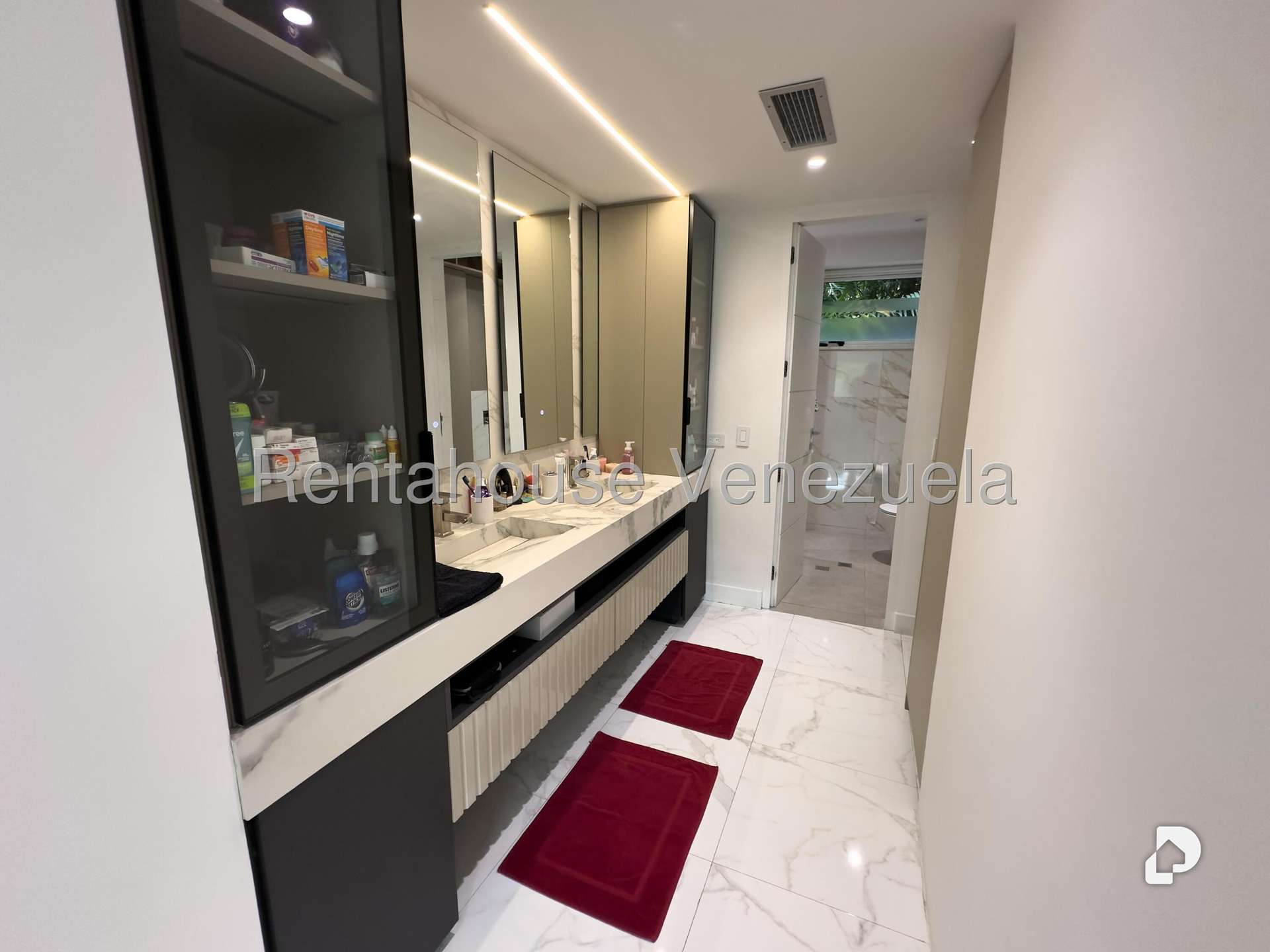 Apartamento en Campo Alegre, Caracas – 10
