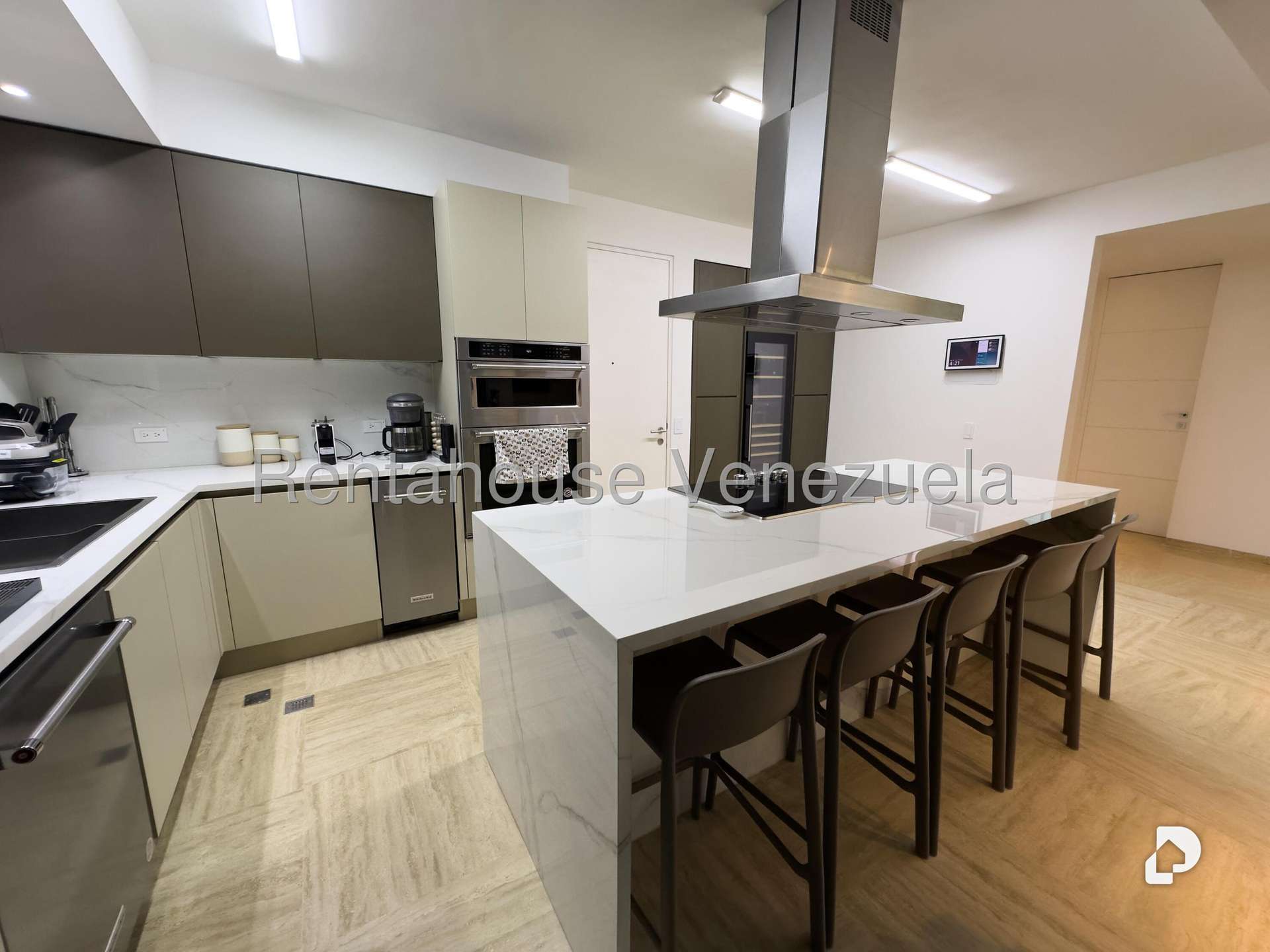 Apartamento en Campo Alegre, Caracas – 22
