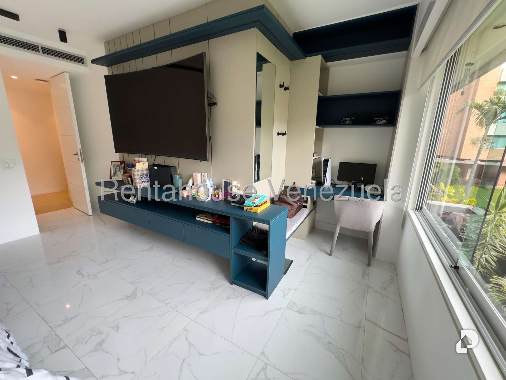 Apartamento en Campo Alegre, Caracas – 11