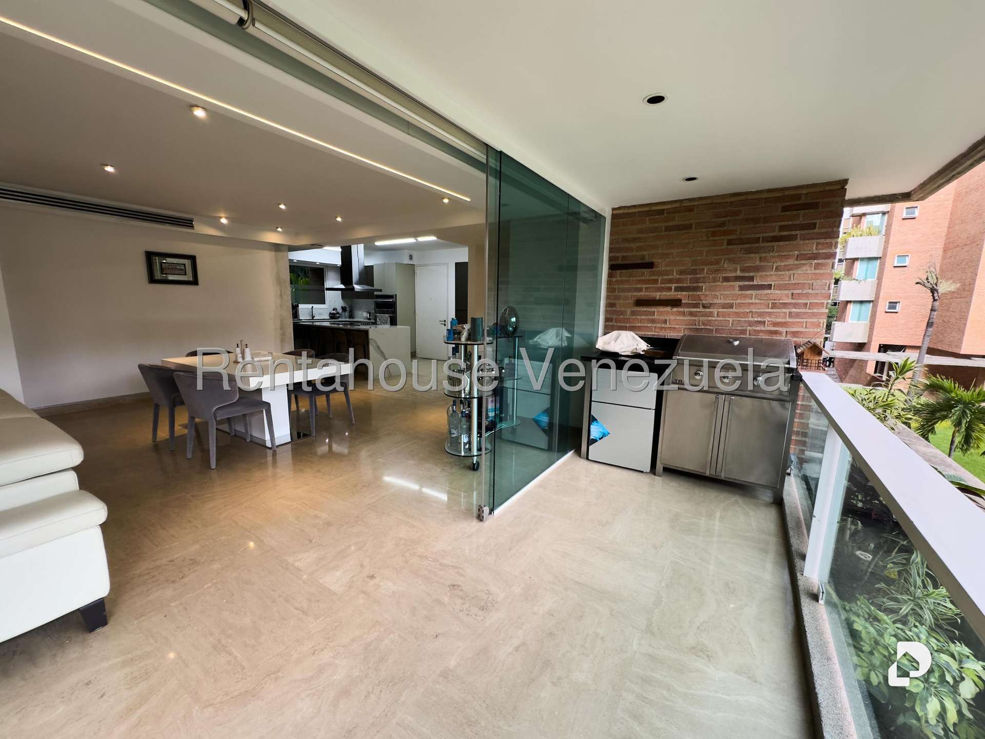 Apartamento en Campo Alegre, Caracas – 15