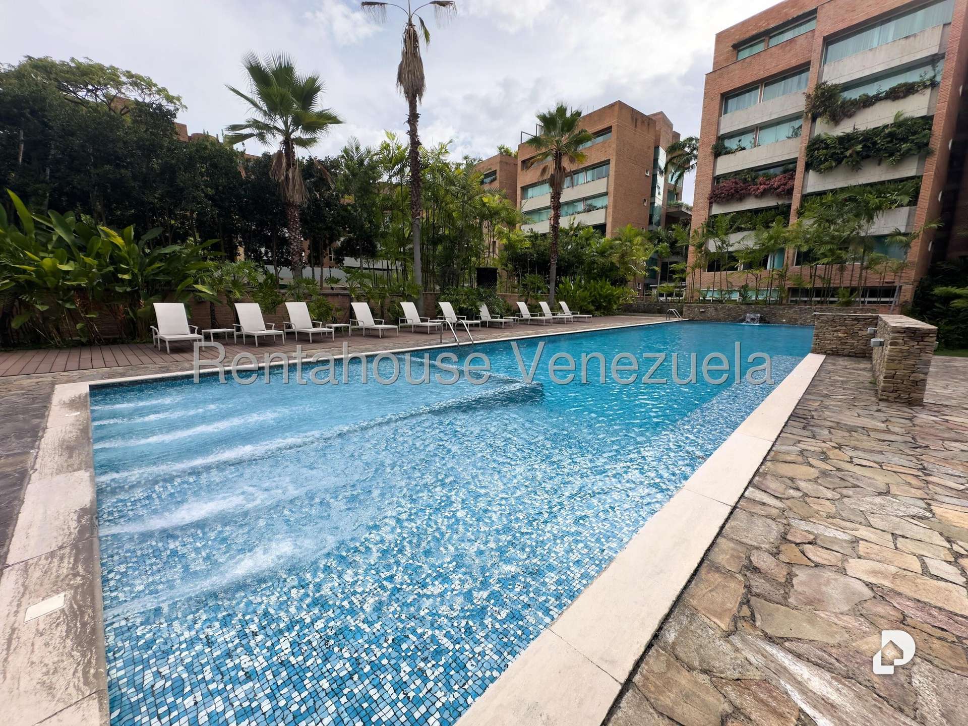 Apartamento en Campo Alegre, Caracas – 2