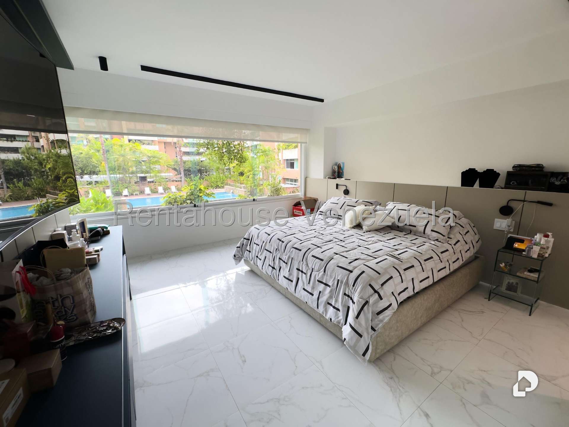 Apartamento en Campo Alegre, Caracas – 13