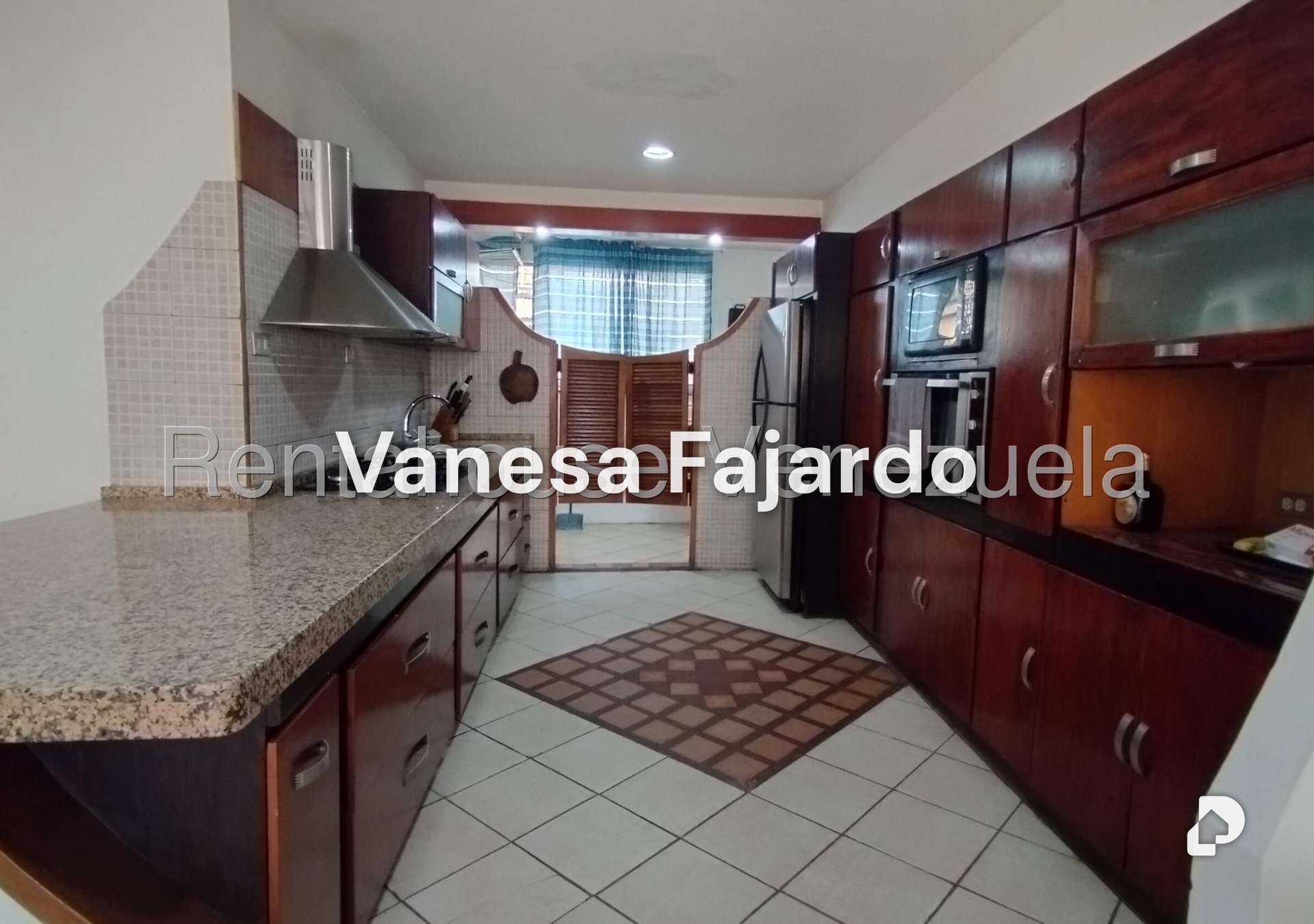 Apartamento en Altamira, Caracas – 8