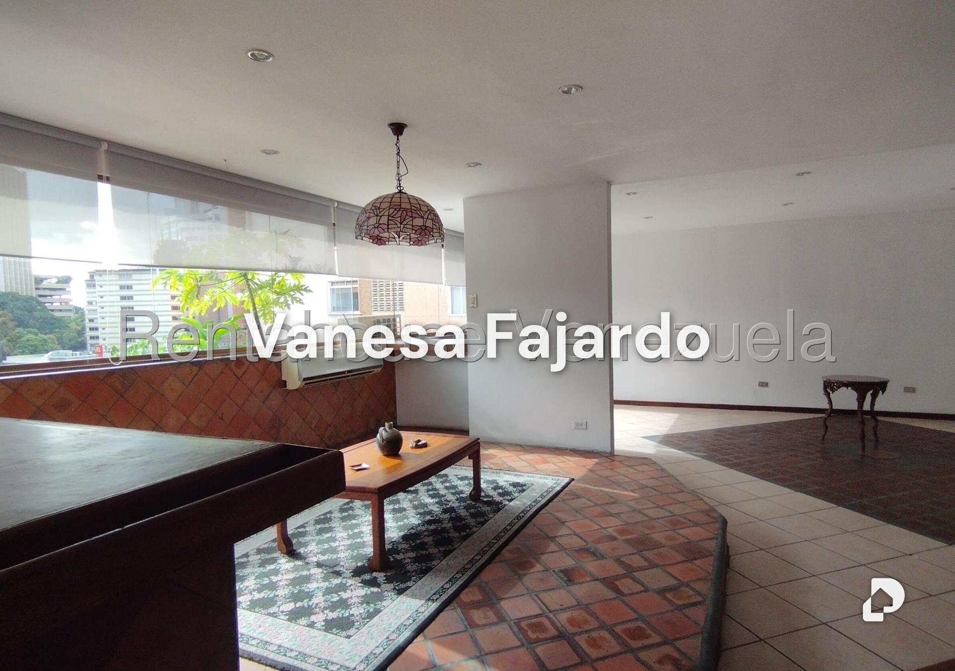 Apartamento en Altamira, Caracas – 4
