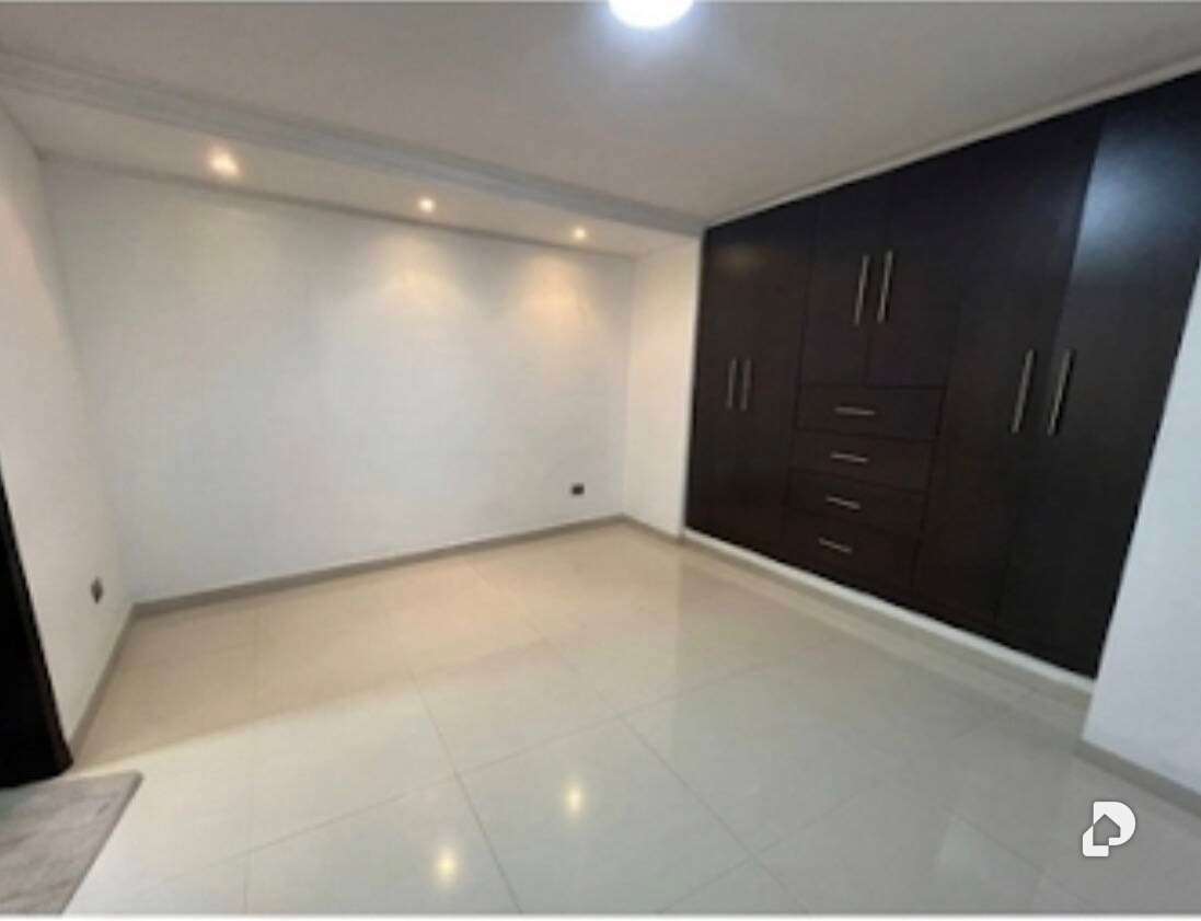Apartamento en Avenida Las Delicias, Maracaibo – 4