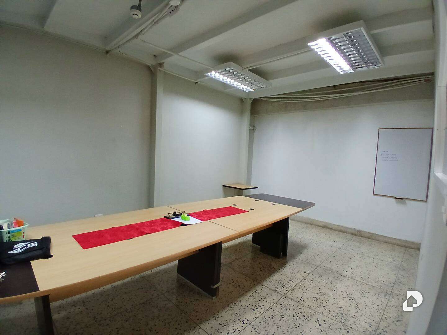 Oficina en Tierra Negra, Maracaibo – 2