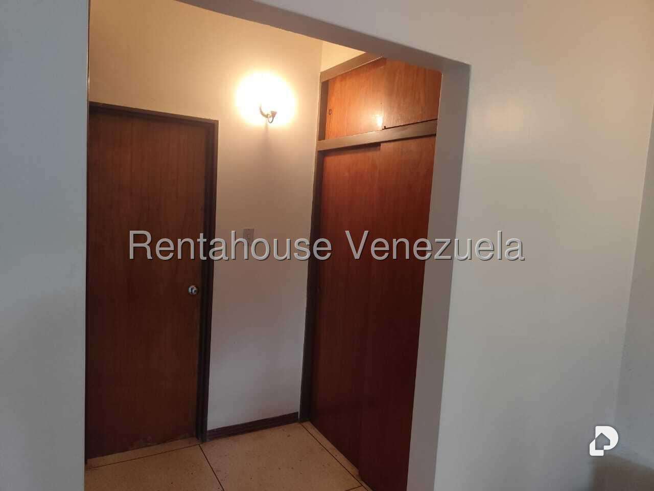 Casa en Sorocaima, Caracas – 19