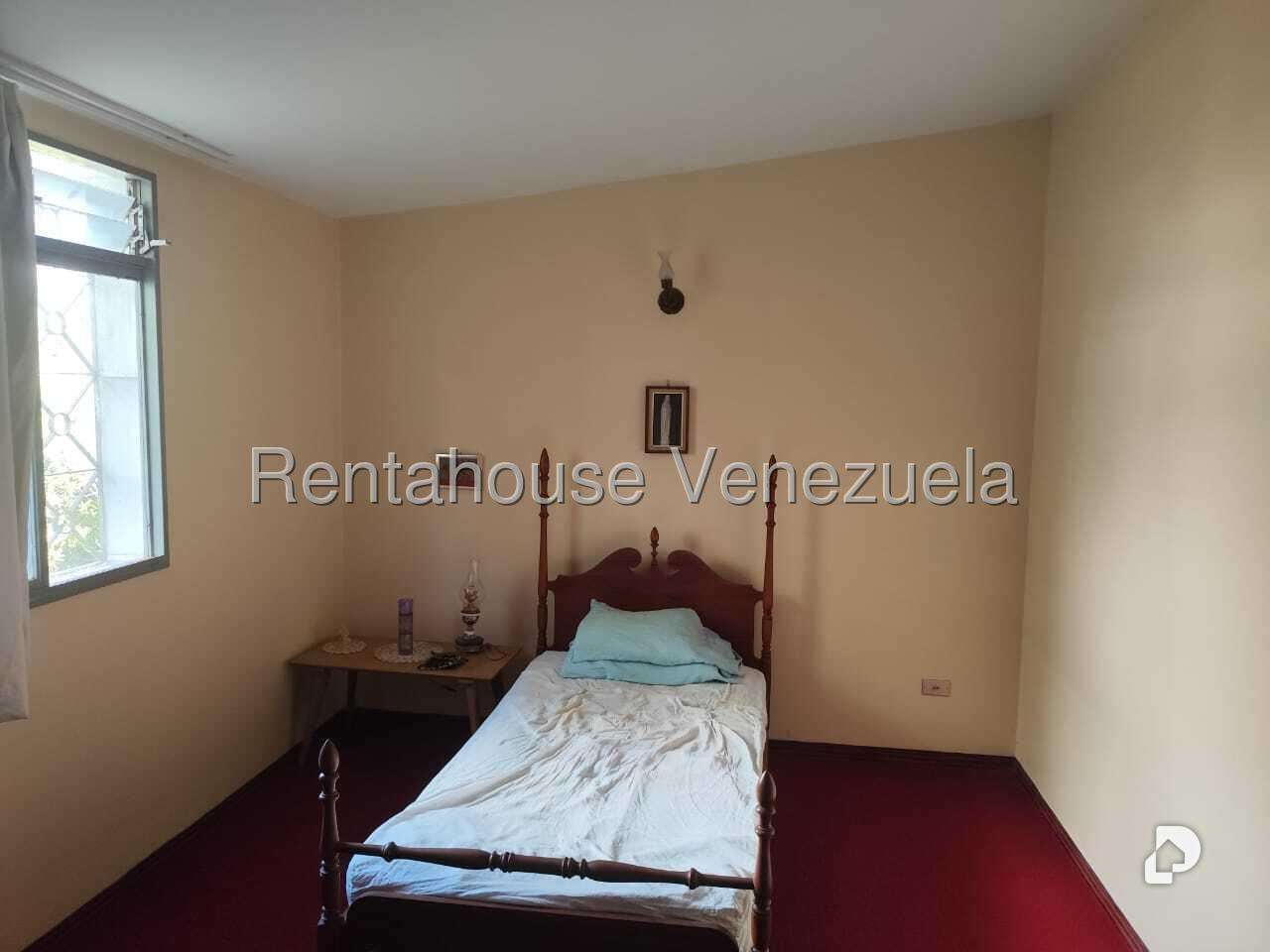 Casa en Sorocaima, Caracas – 13