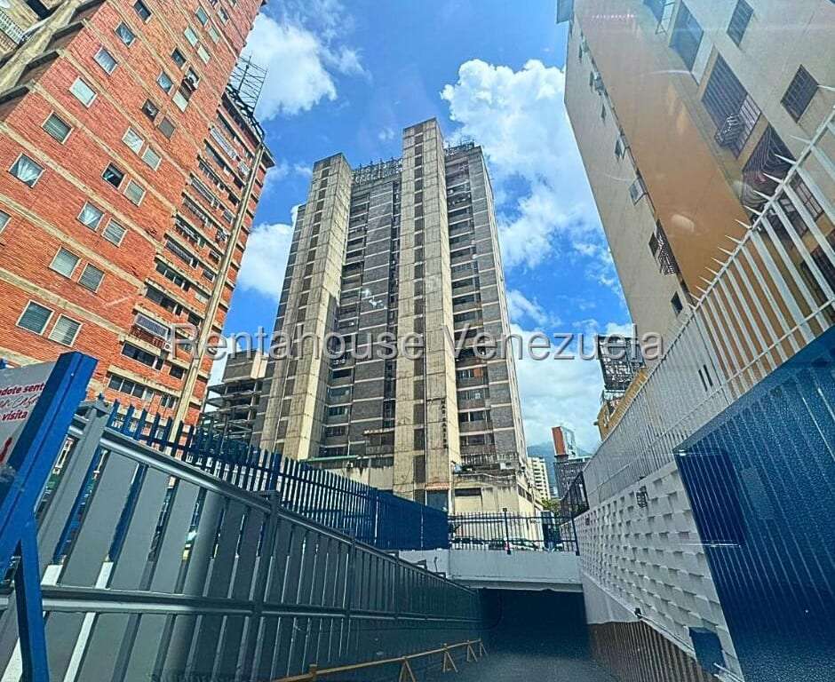 Apartamento en Colinas de Bello Monte, Caracas - 1