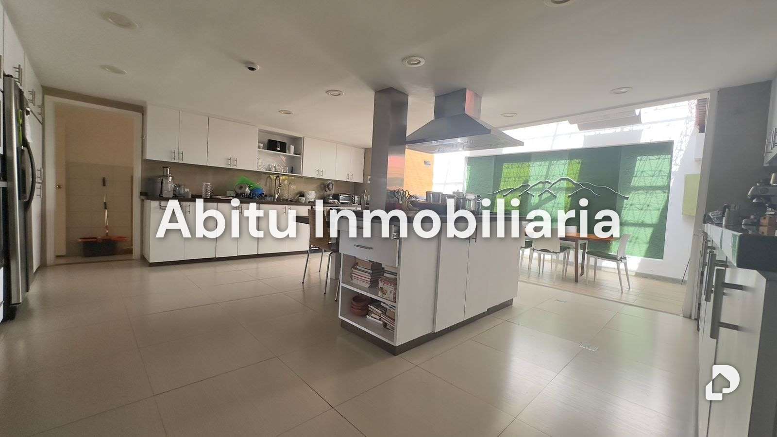 Casa en El Hatillo, Caracas – 14