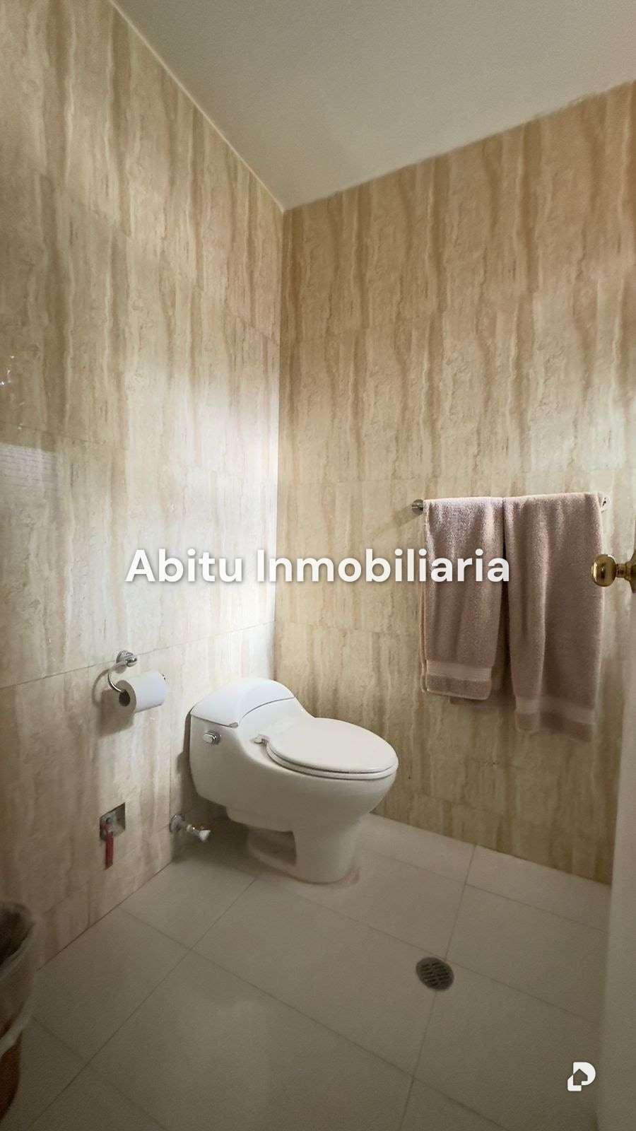 Casa en El Hatillo, Caracas – 18