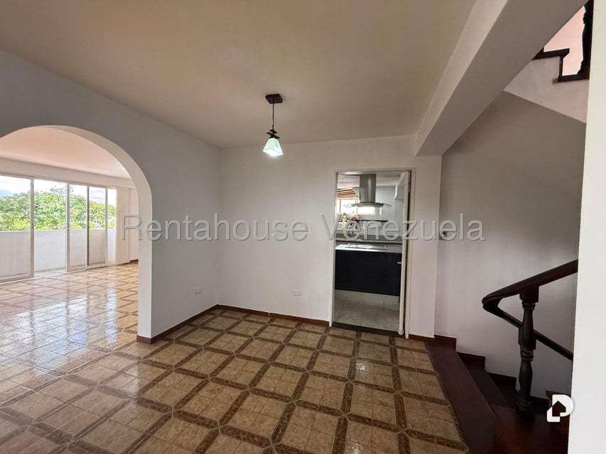 Casa en Alto Prado, Caracas – 7