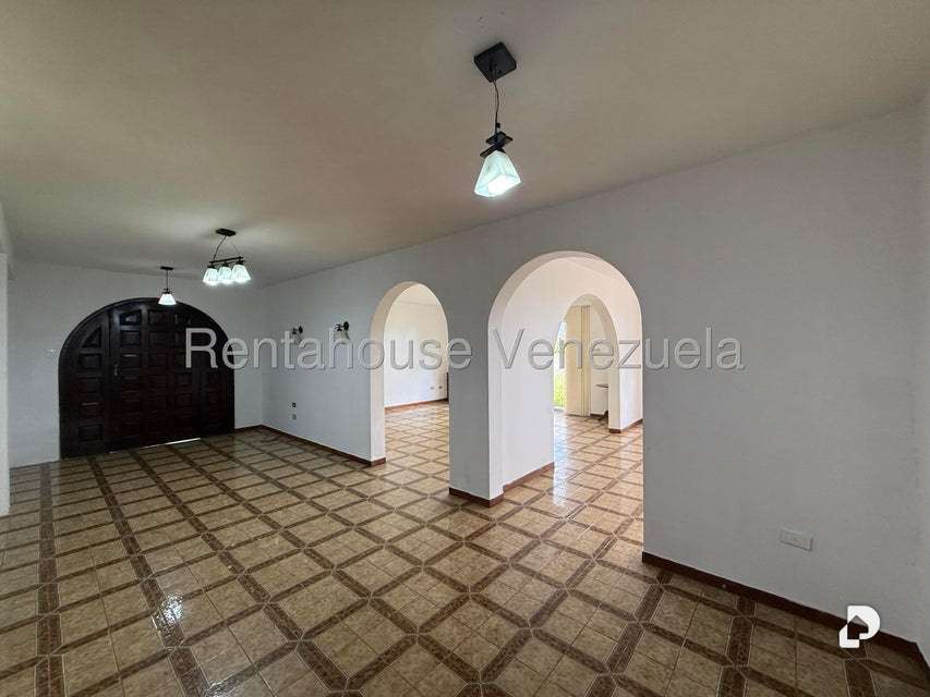 Casa en Alto Prado, Caracas – 3