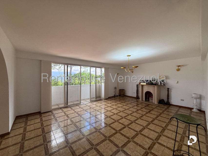 Casa en Alto Prado, Caracas – 6