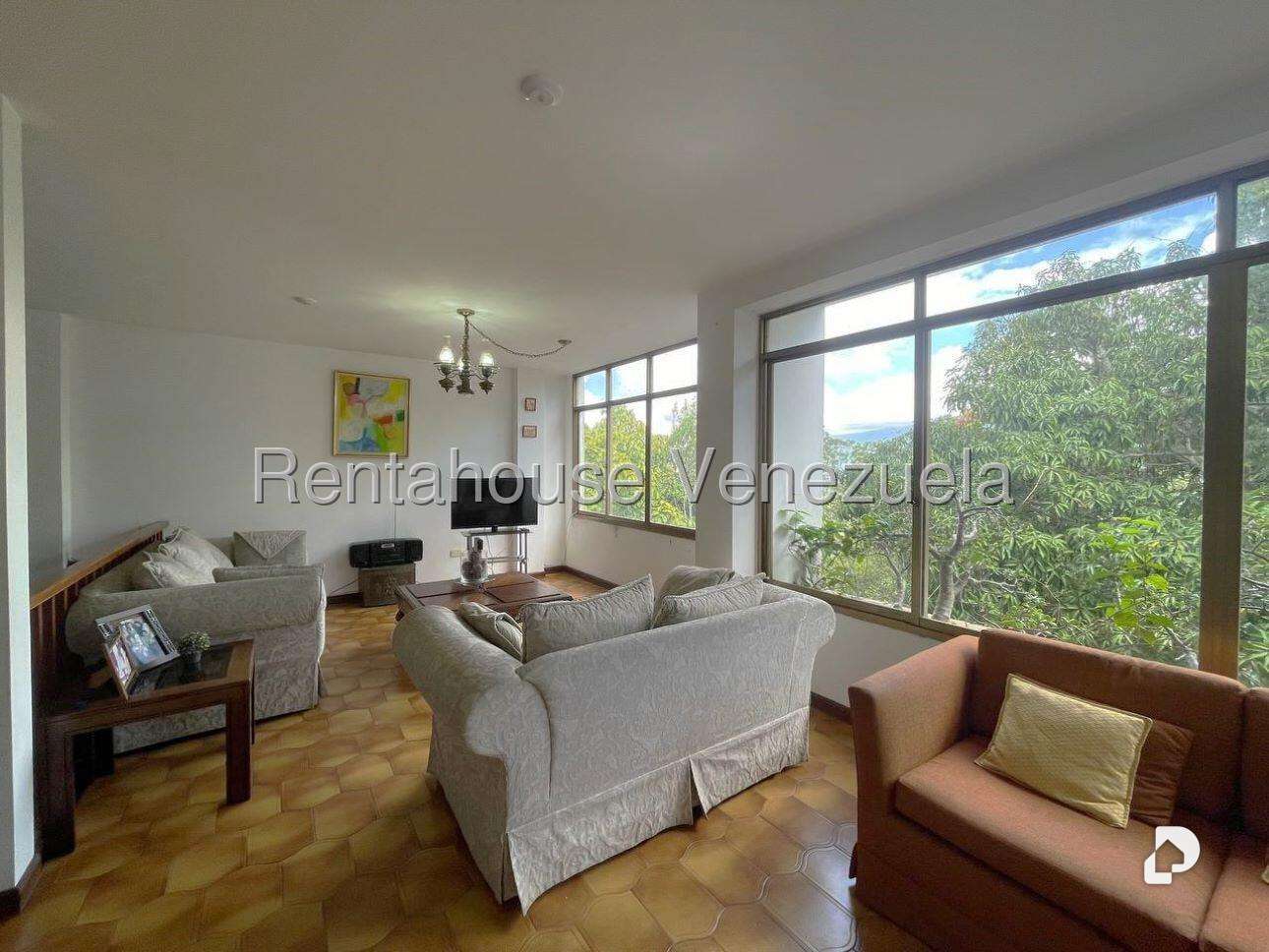 Casa en Los Naranjos (del Cafetal), Caracas – 16