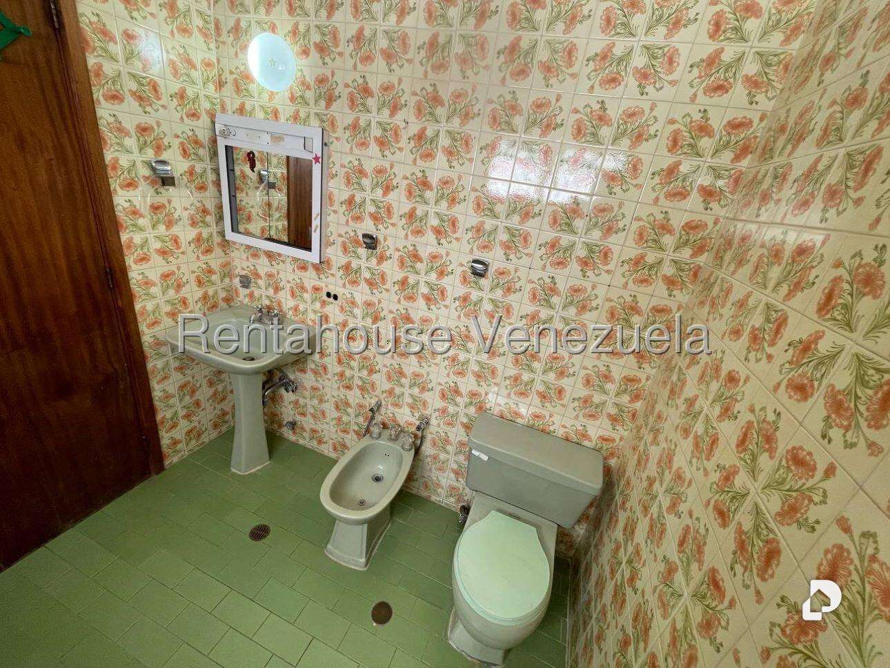 Casa en Los Naranjos (del Cafetal), Caracas – 21
