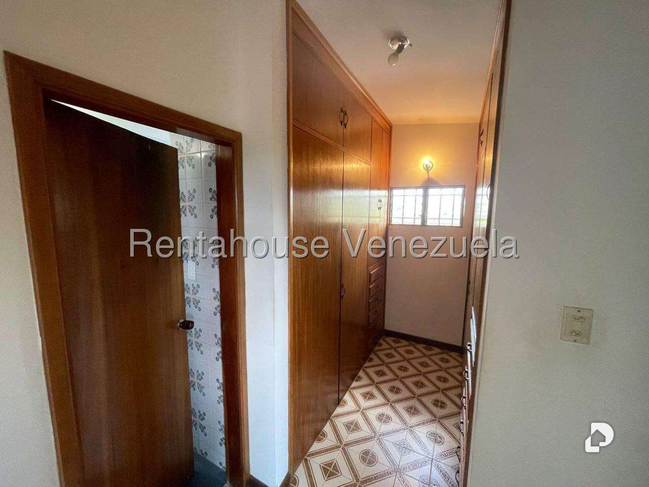 Casa en Los Naranjos (del Cafetal), Caracas – 33