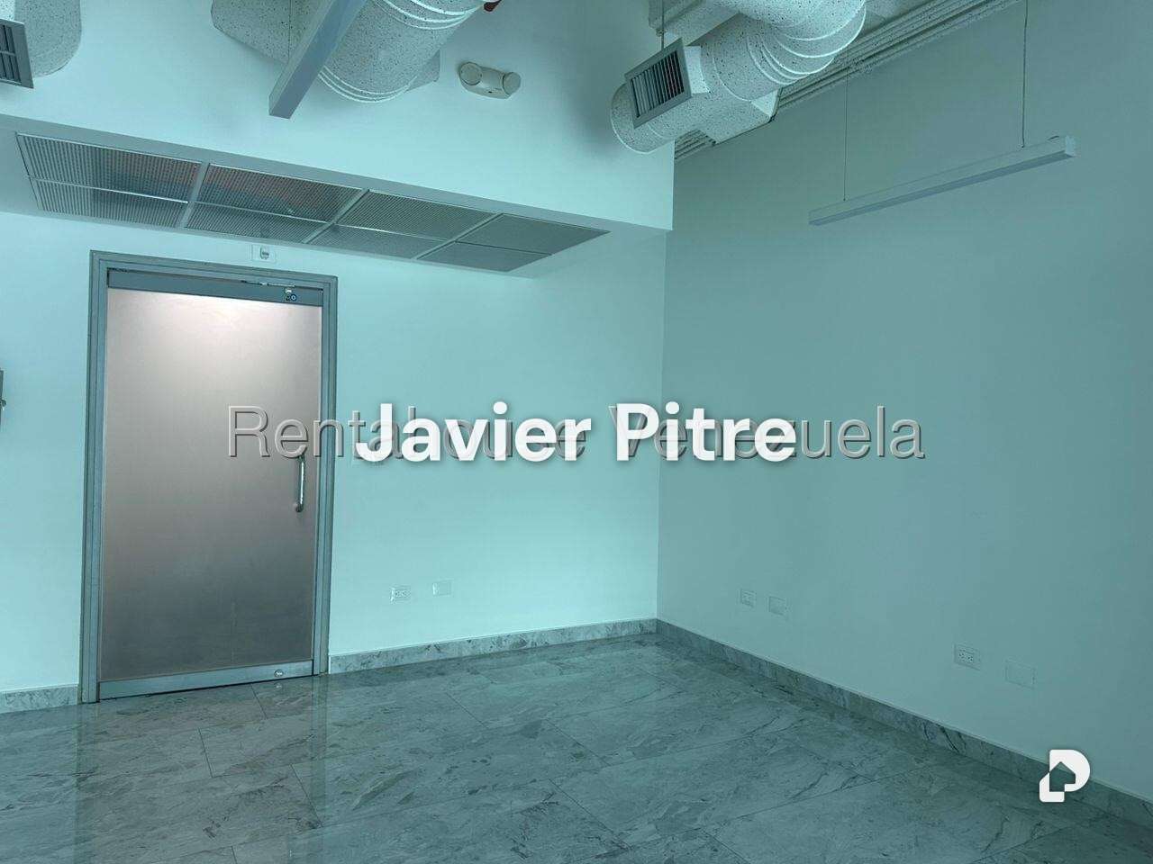 Oficina en Las Mercedes, Caracas – 11