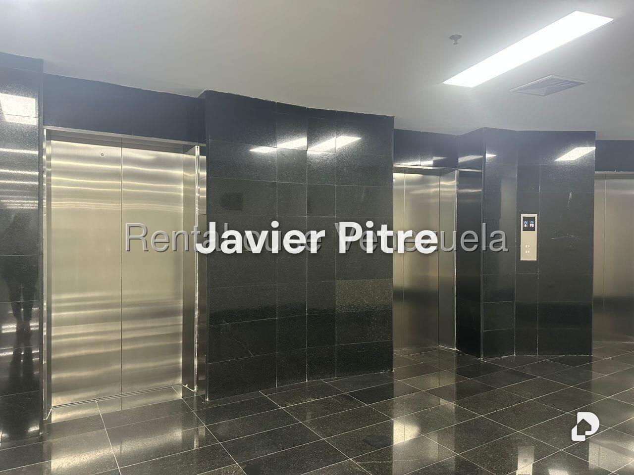 Oficina en Las Mercedes, Caracas – 1