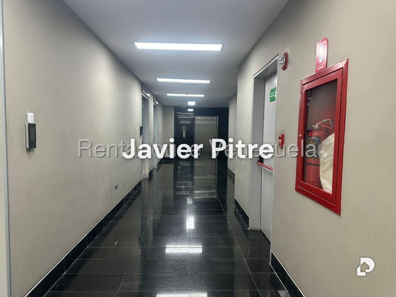 Oficina en Las Mercedes, Caracas – 3