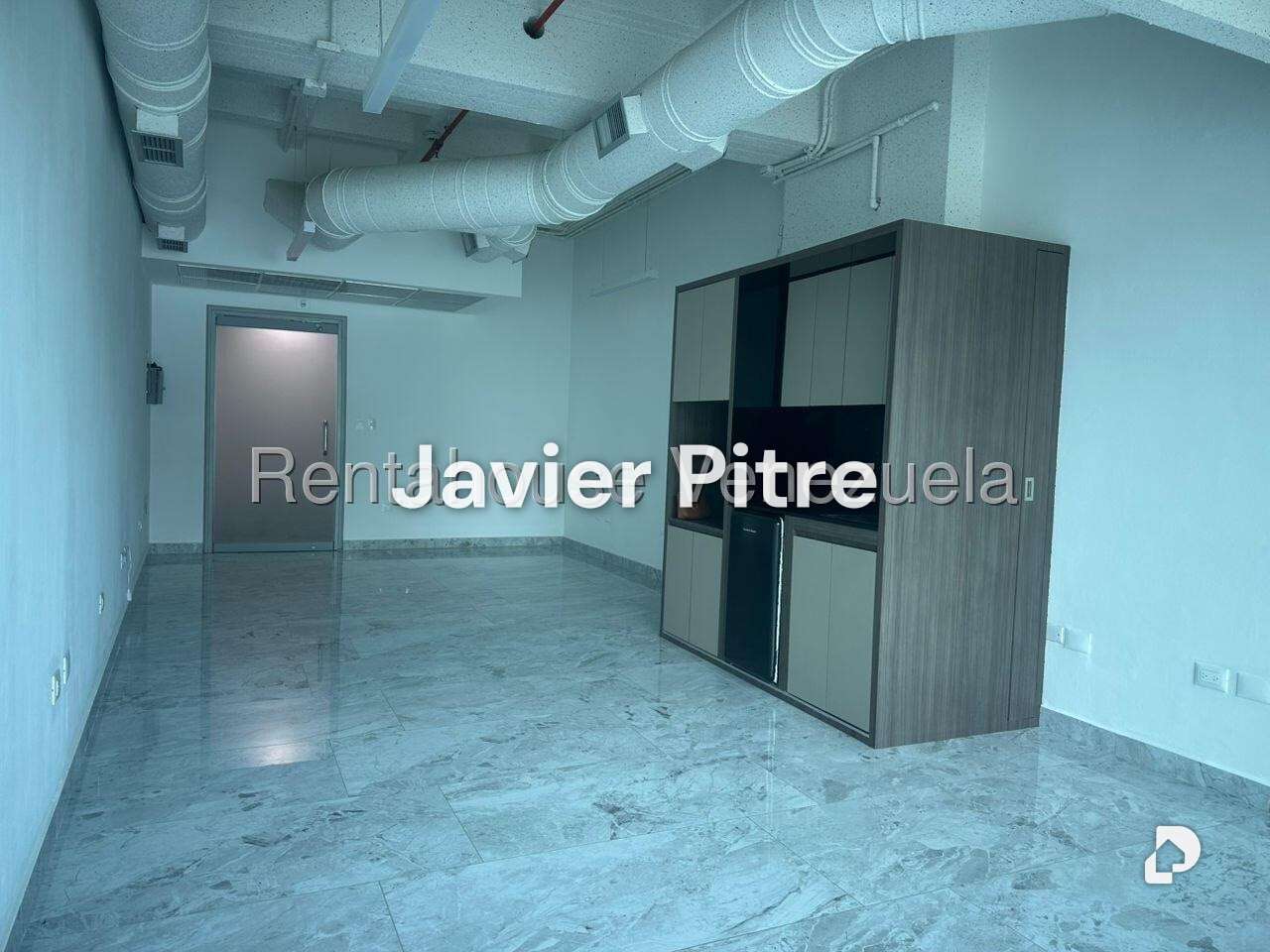 Oficina en Las Mercedes, Caracas – 18