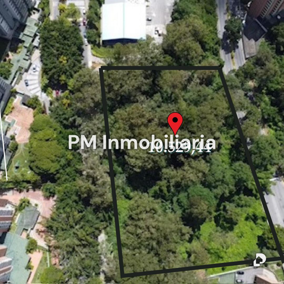 Land in Los Naranjos (del Cafetal), Caracas – 1