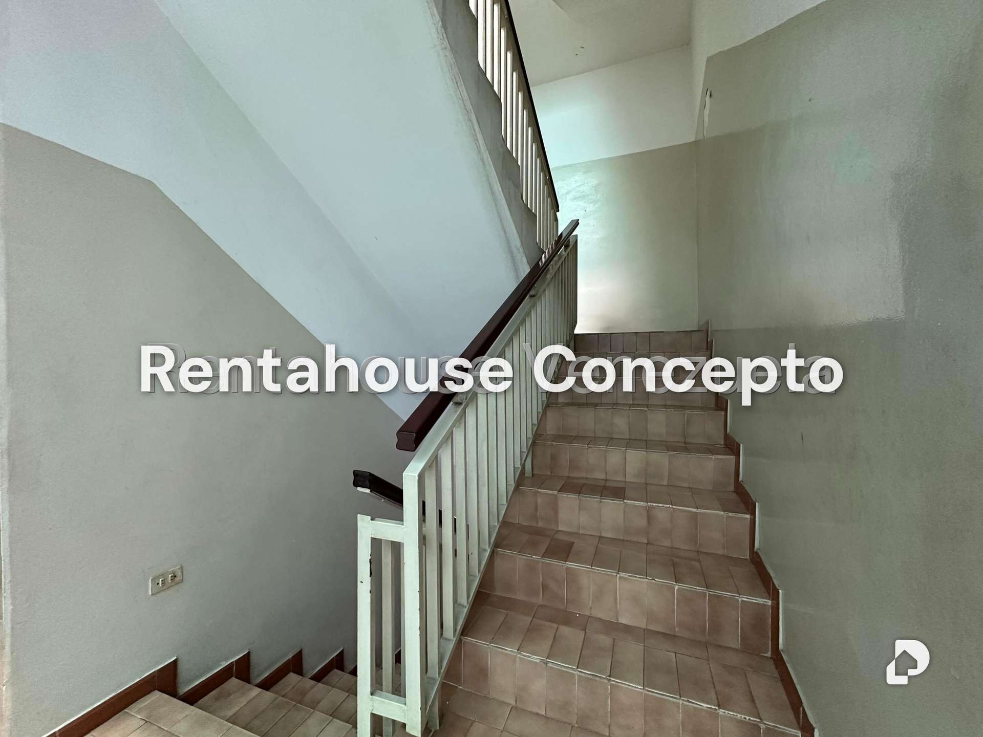 Edificio en Zona Centro, Maracay – 56