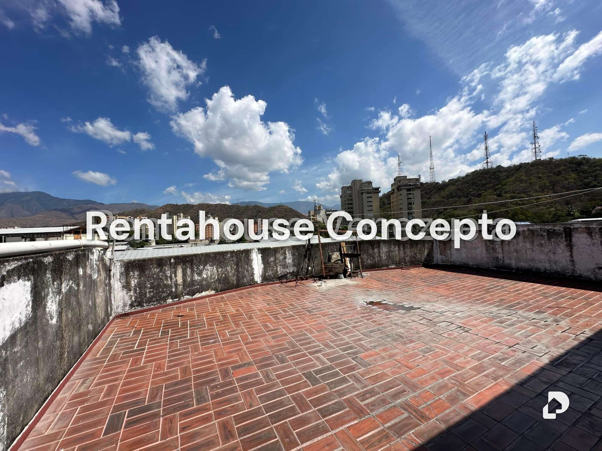 Edificio en Zona Centro, Maracay – 63