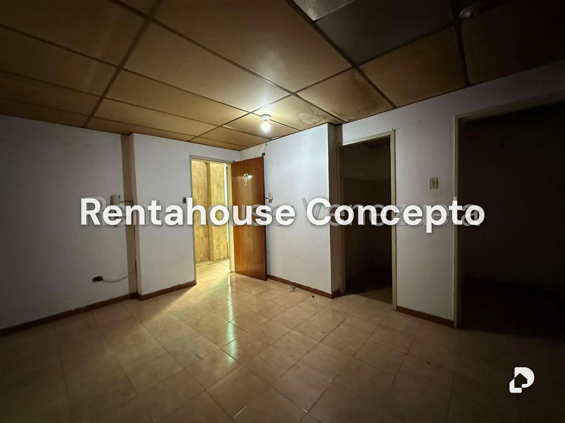 Edificio en Zona Centro, Maracay – 13