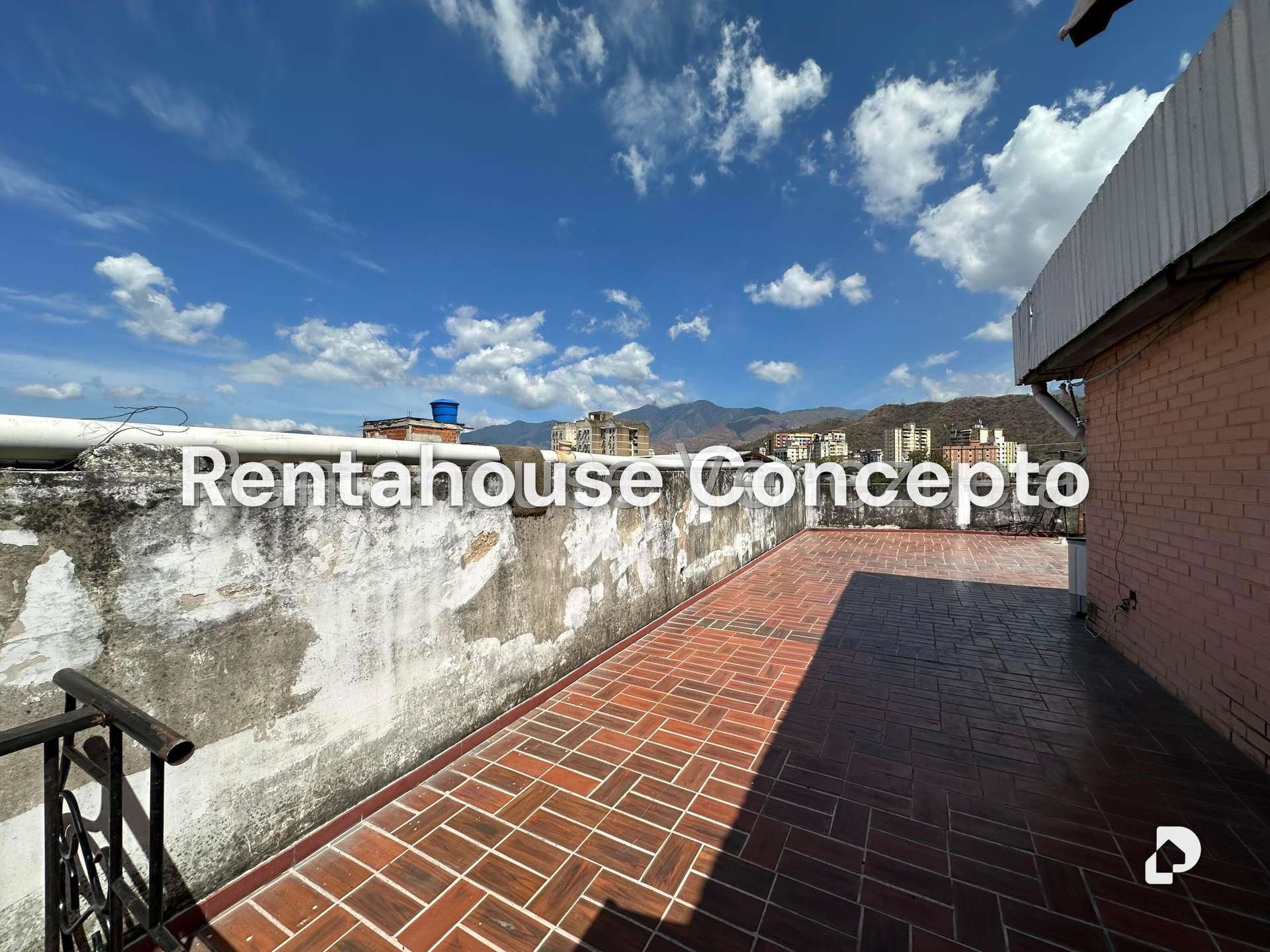 Edificio en Zona Centro, Maracay – 62