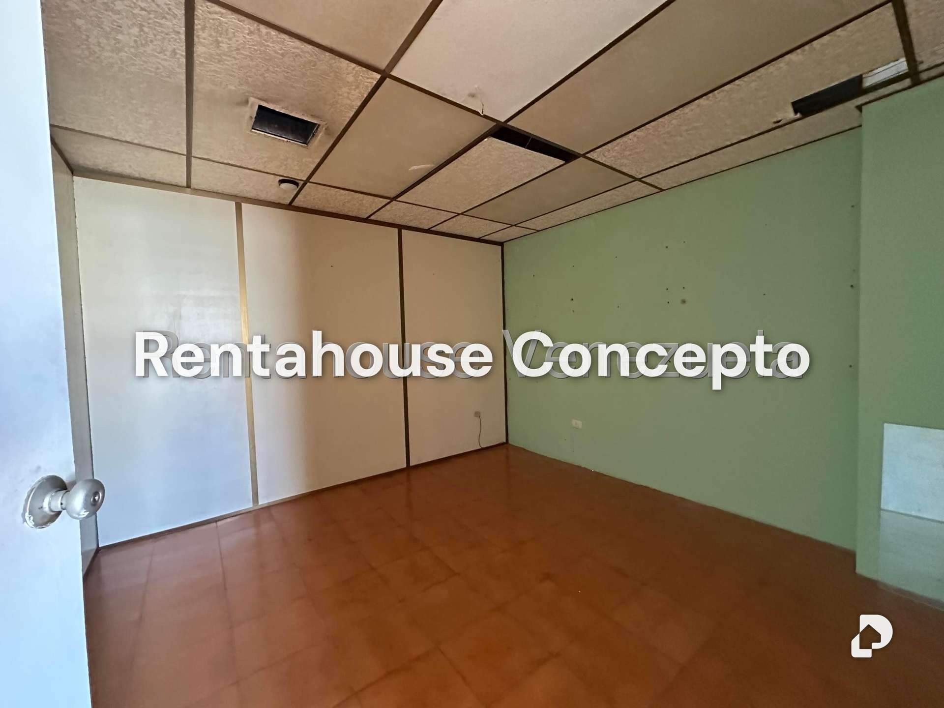 Edificio en Zona Centro, Maracay – 36