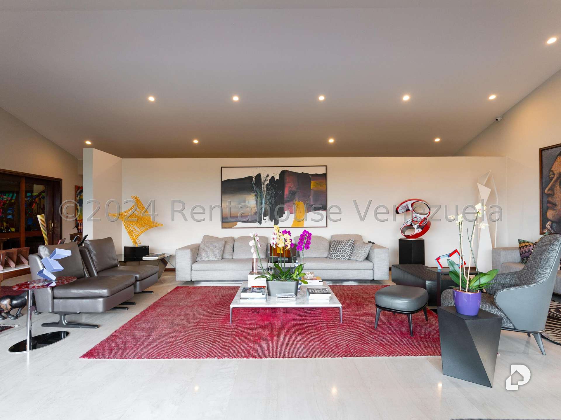 Casa en Cerro Verde, Caracas – 35