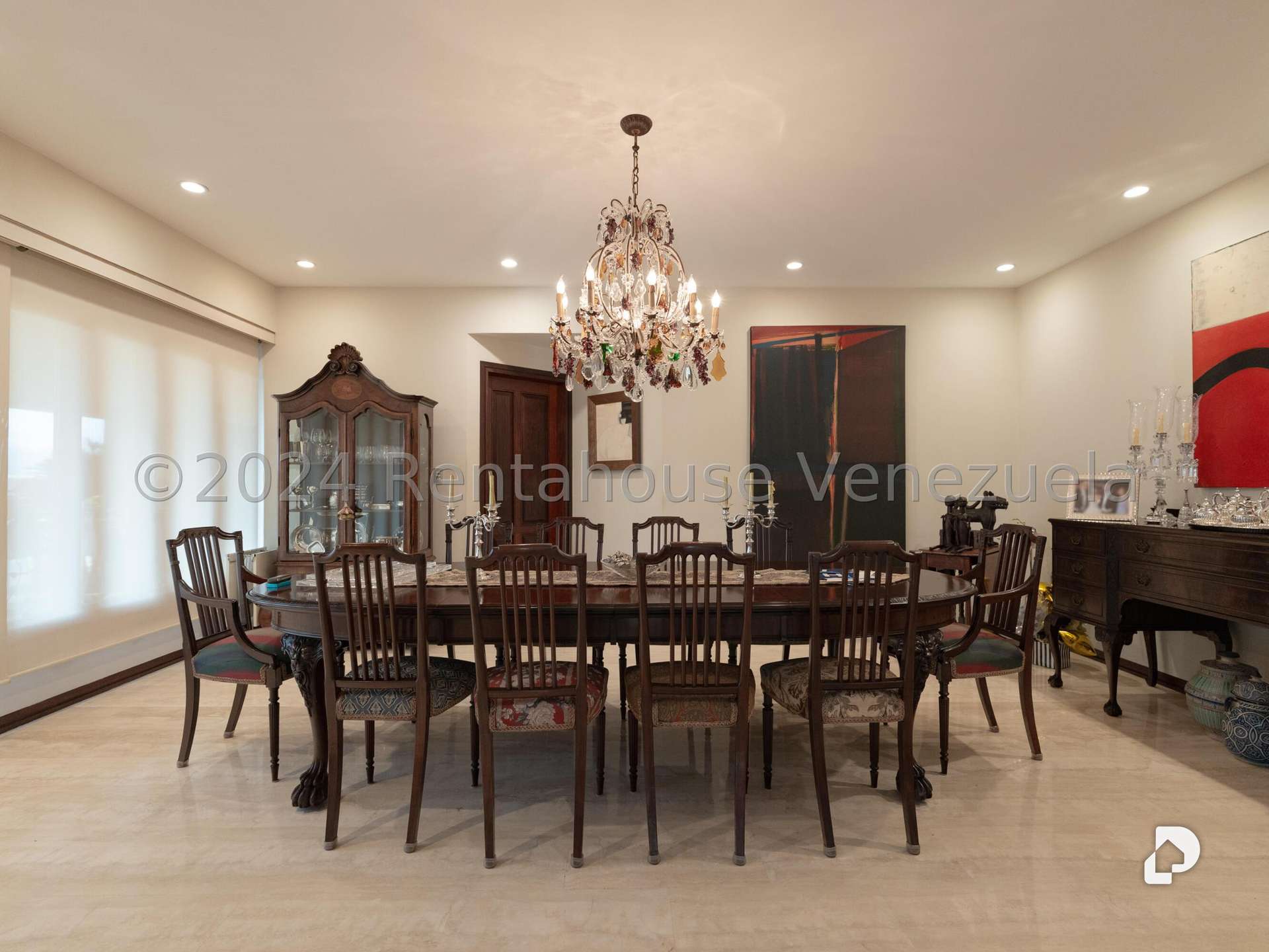 Casa en Cerro Verde, Caracas – 31