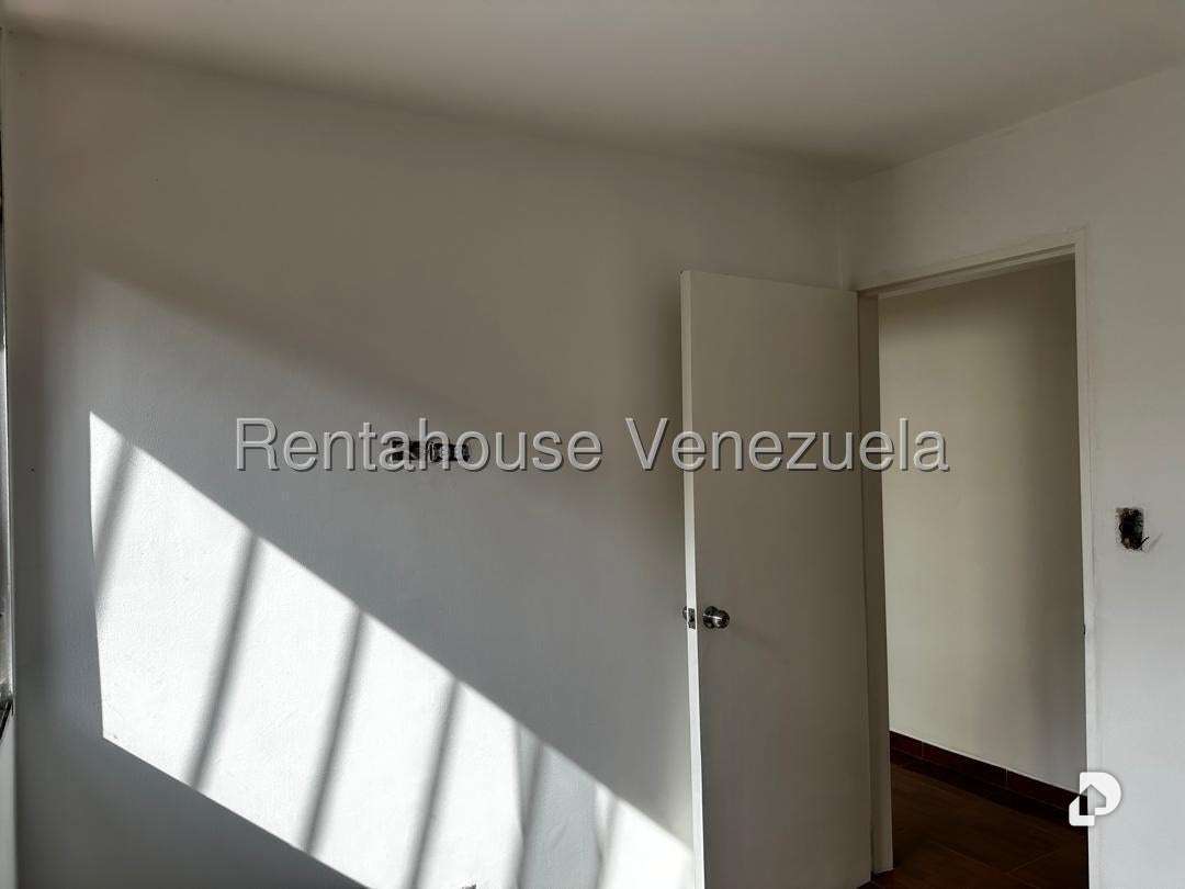 Apartamento en La Boyera, Caracas – 33