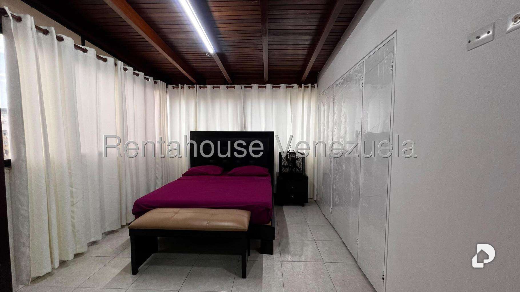 Apartamento en Guaicay, Caracas – 24