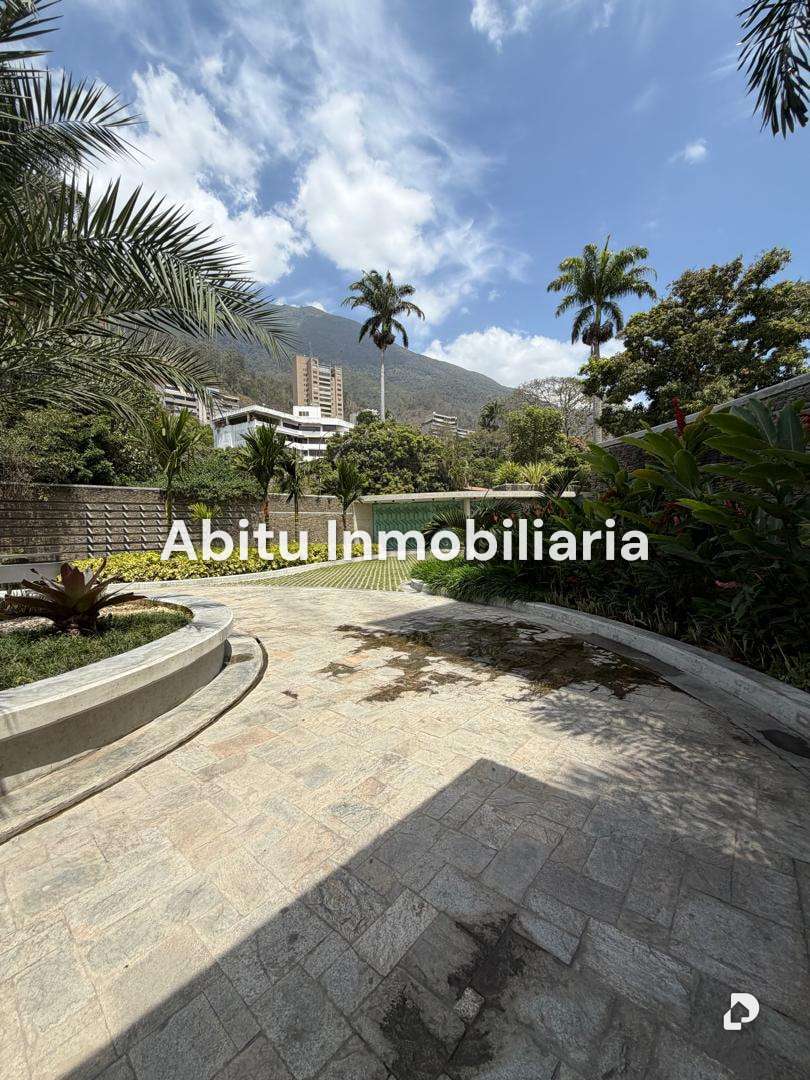Apartamento en Altamira, Caracas – 2