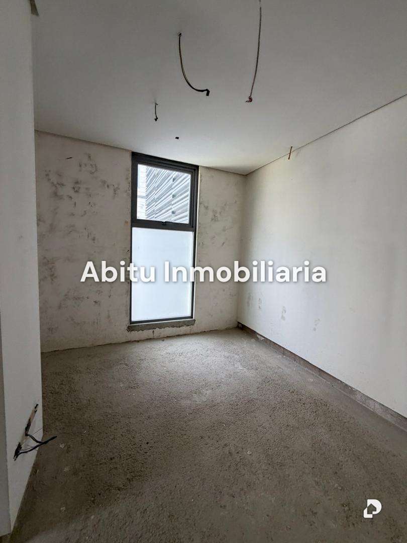 Apartamento en Altamira, Caracas – 13