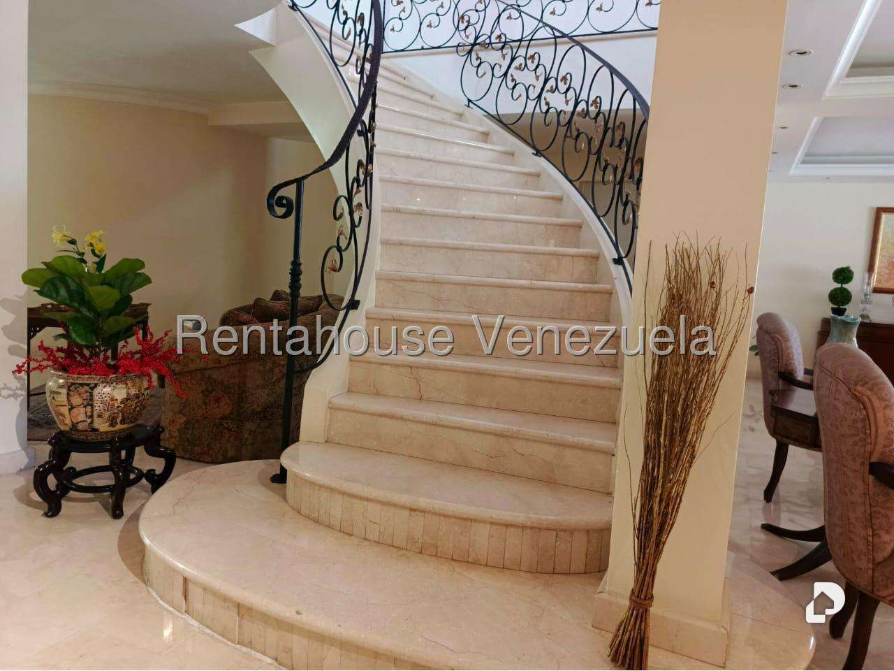 Casa en Colinas de Bello Monte, Caracas – 31