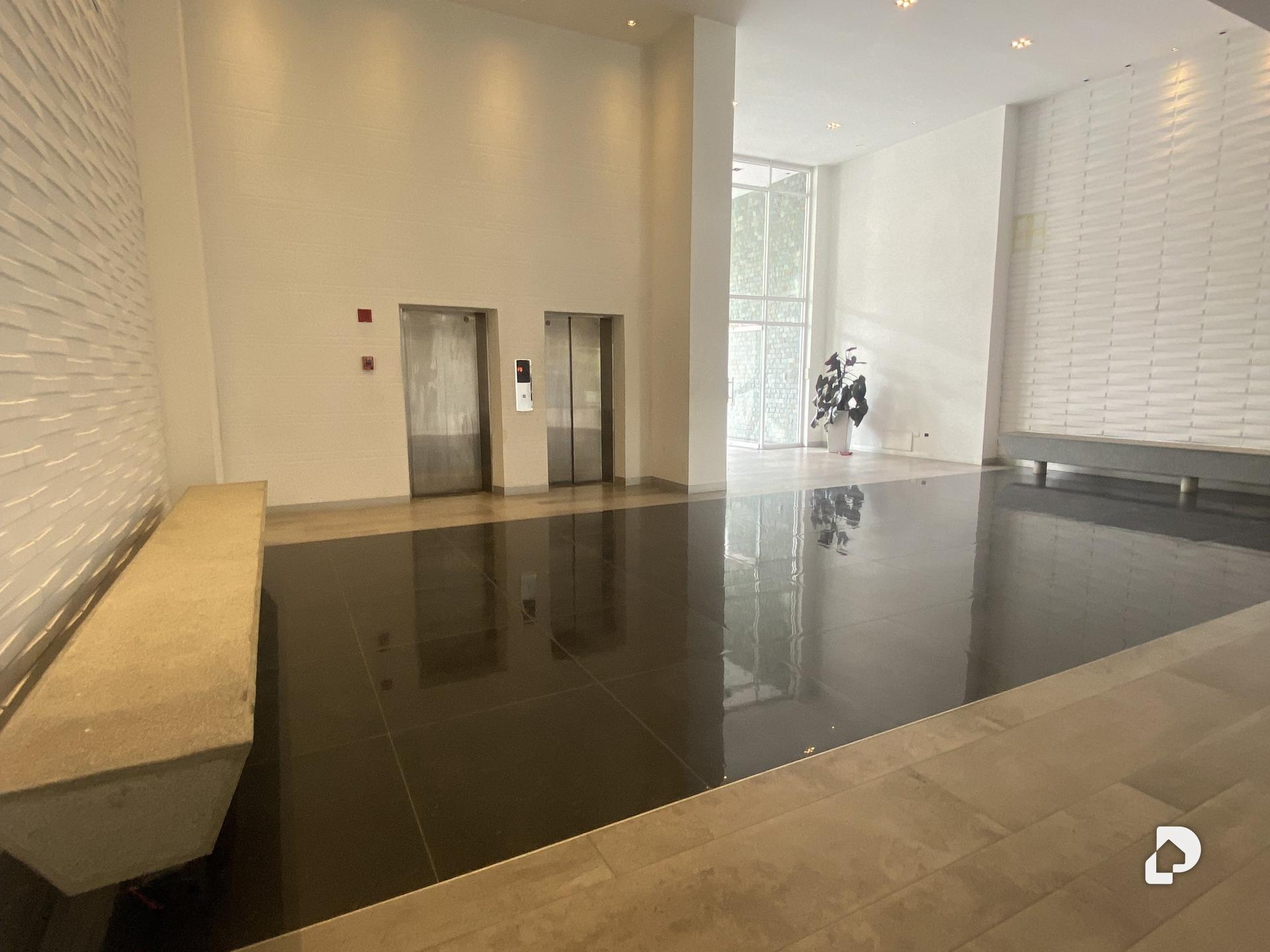 Apartment in La Boyera, Caracas – 3