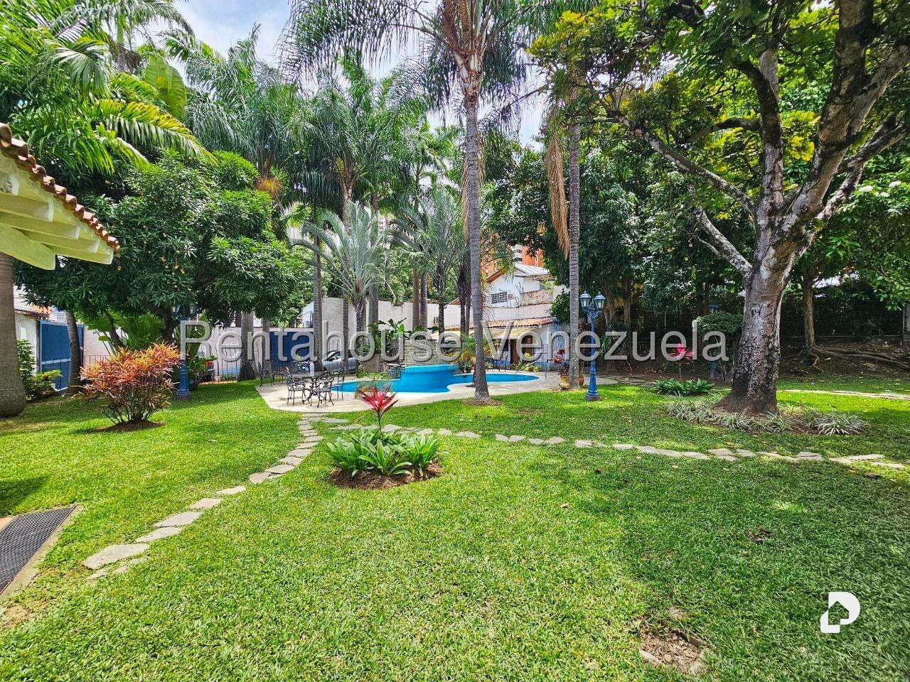 Local comercial en Los Chorros, Caracas – 8