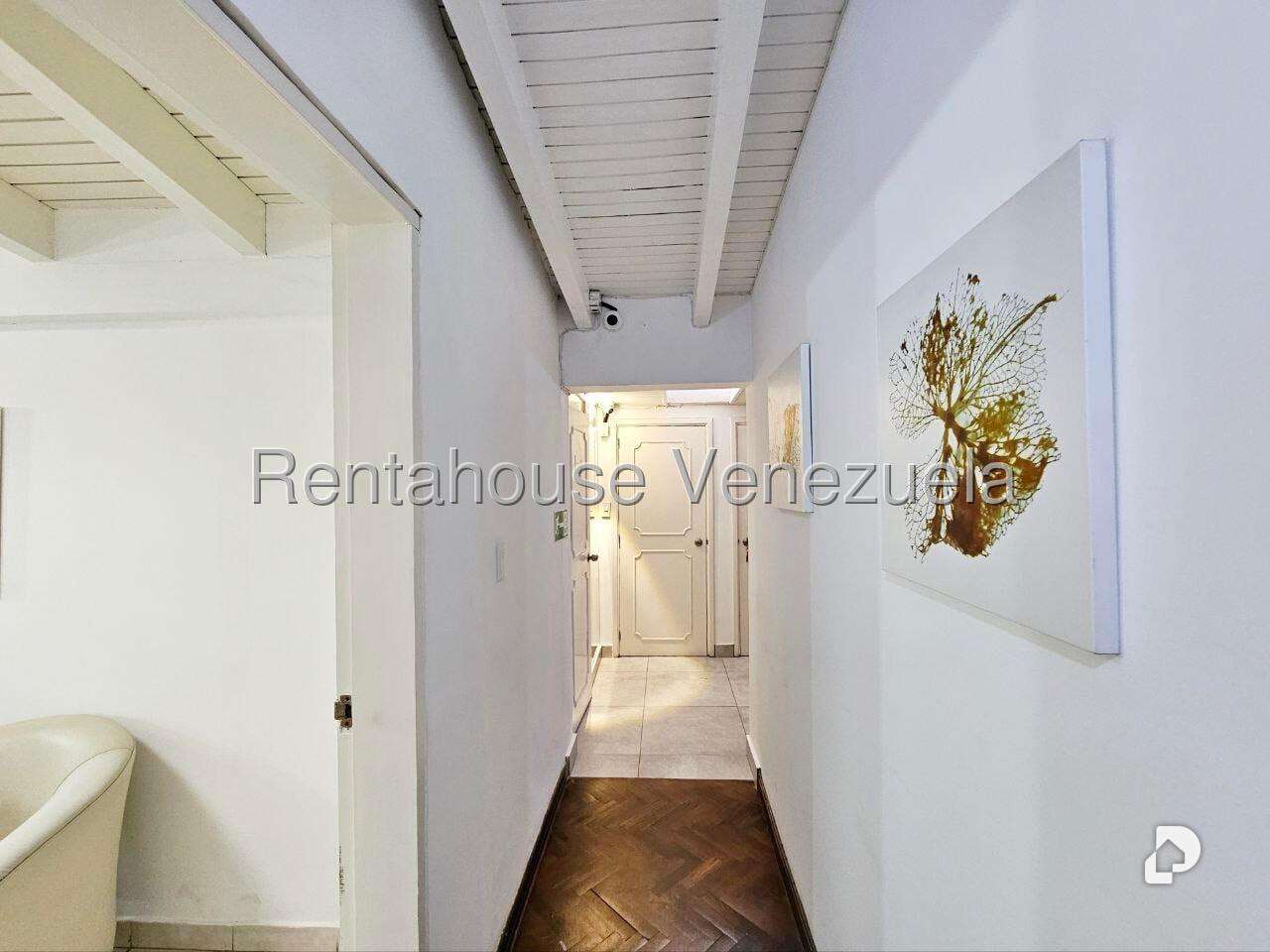 Local comercial en Los Chorros, Caracas – 19