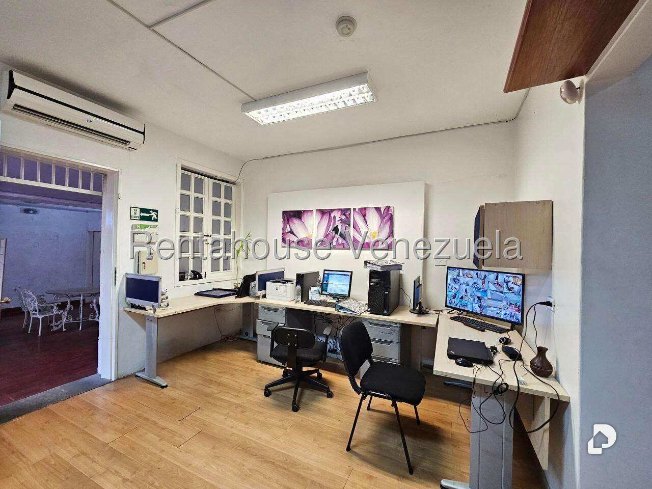Local comercial en Los Chorros, Caracas – 13